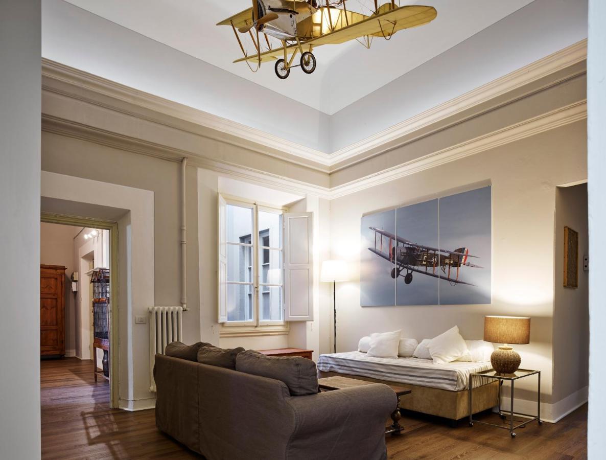 Art Apartment Dante Florence Exterior photo